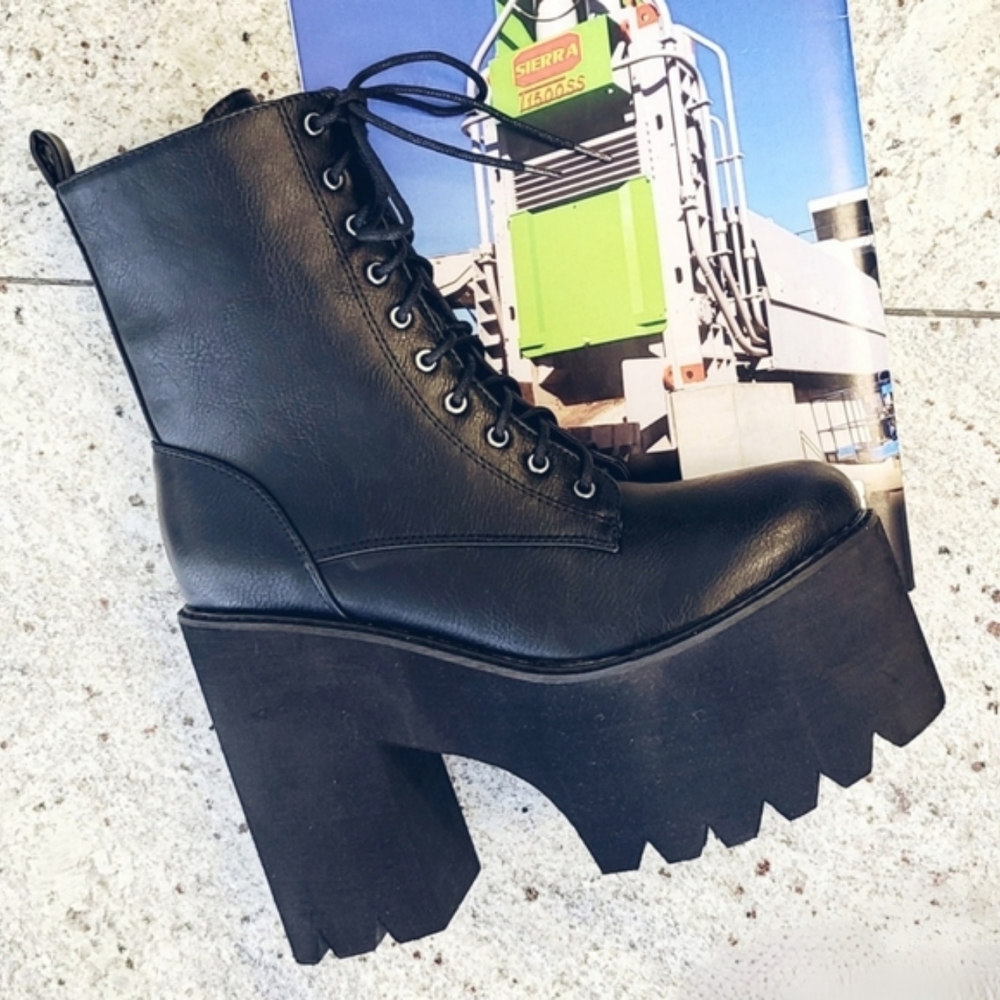 𝘽𝘼𝘾𝙆 𝙄𝙉 𝙎𝙏𝙊𝘾𝙆🖤𝑯𝒊𝒈𝒉 𝑬𝒙𝒑𝒆𝒄𝒕𝒂𝒕𝒊𝒐𝒏𝒔 𝑷𝒍𝒂𝒕𝒇𝒐𝒓𝒎 𝑩. - Picture 3 of 4